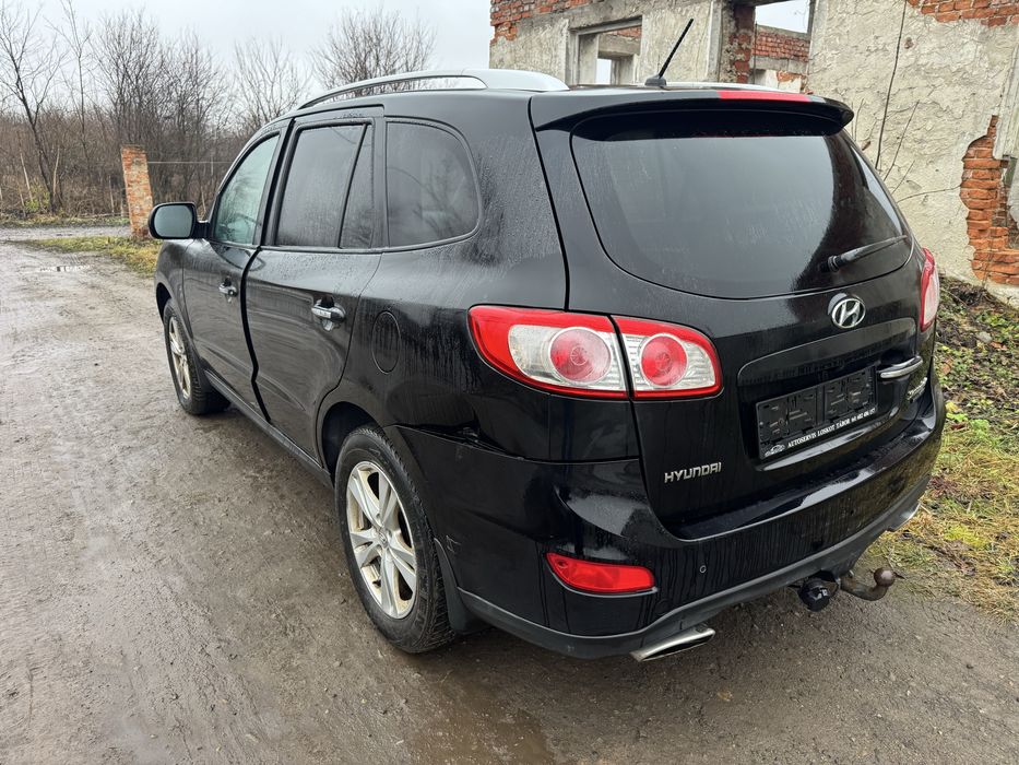 Ляда Кришка багажніка кляпа Hyundai Santa Fe разборка Санта Фе 07-12р