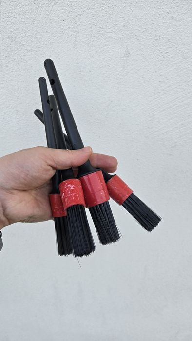 Pincéis ideais para limpeza auto