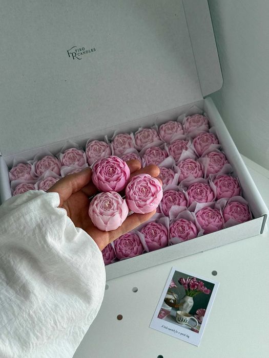 Zestaw 40 różowych, zapachowych świec sojowych Piwonia w pudełku | Handmade | Idealny na prezent
