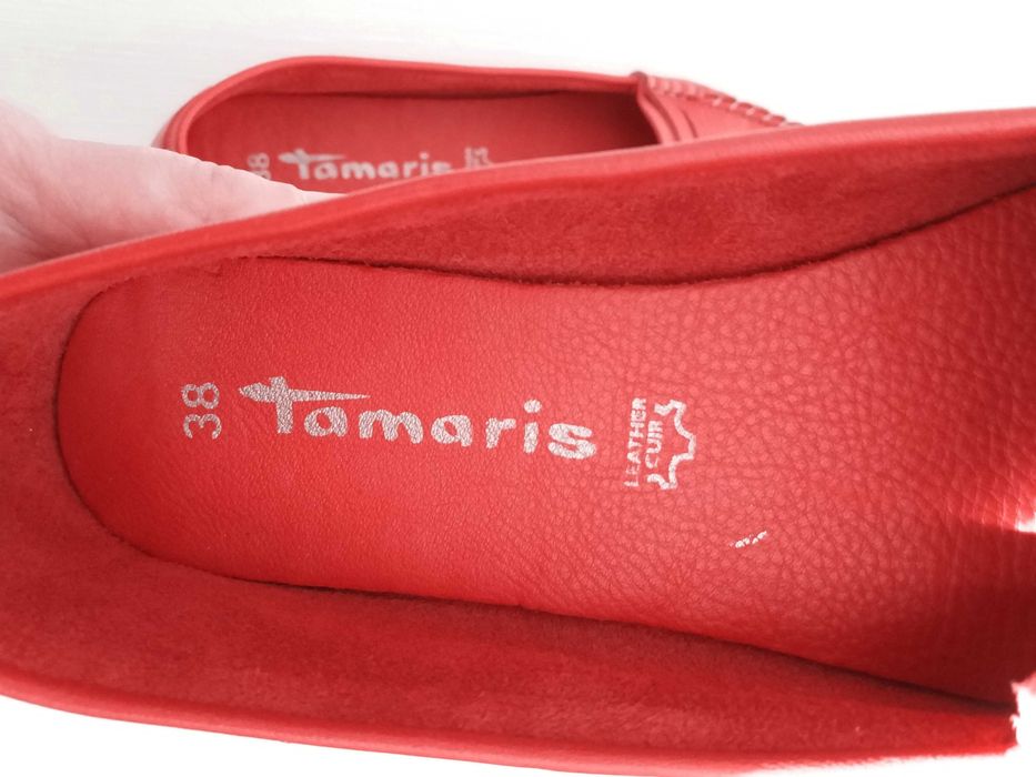 Мокасины кожаные красные tamaris