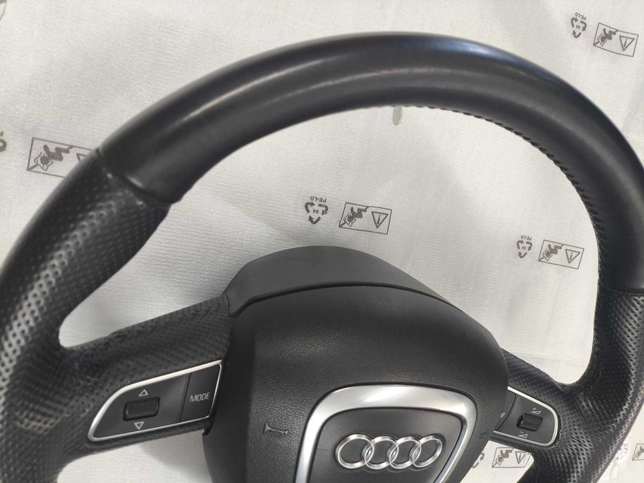 Audi - Volante S-Line multifunções