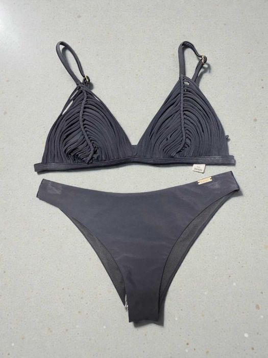 Lote de roupa/calçado- LIQUIDAÇÃO DE STOCK