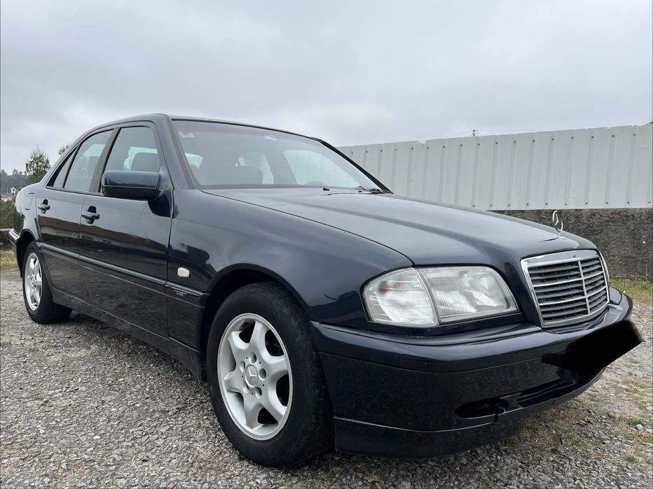 Mercedes Benz C220