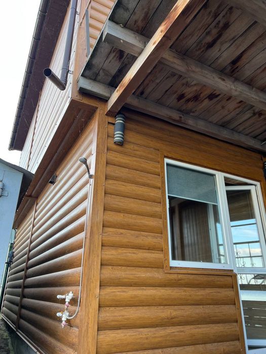 Продам новий будинок побудований з нуля, на 5 причалі, р-н 700 річча з прямим виходом на Дніпро