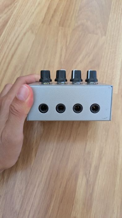 Mixer 4 canais 4 channel