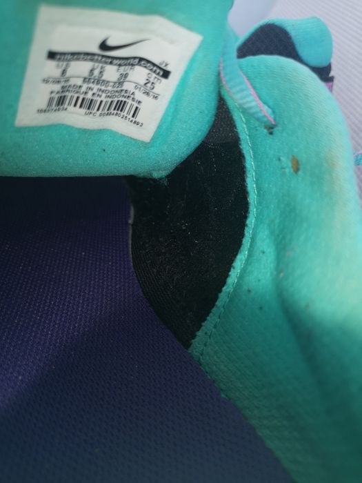 Ténis Nike Revolution 2