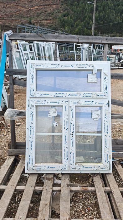 Portas e Janelas em PVC – Oscilobatentes, Vidro Duplo, Várias Medidas