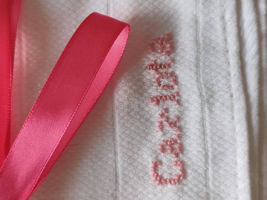 Fraldas de pano 100% algodão, duplo, bordadas a  mão a ponto de cruz
