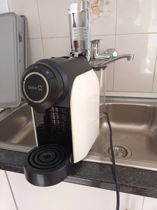 Máquina café Delta- ofereço outra