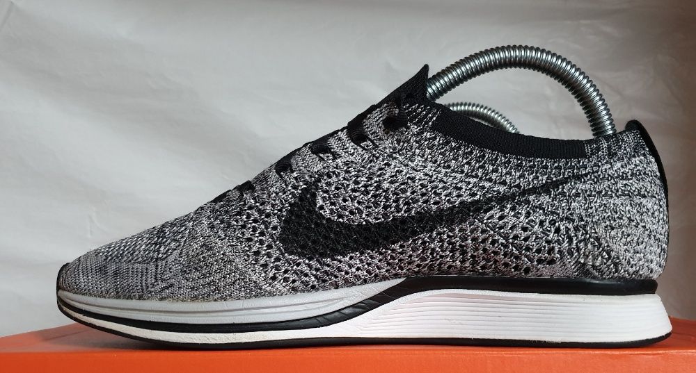 Nike Flyknit Racer Oreo 1.0 2015 7.5US/25.5CM/40.5EUR