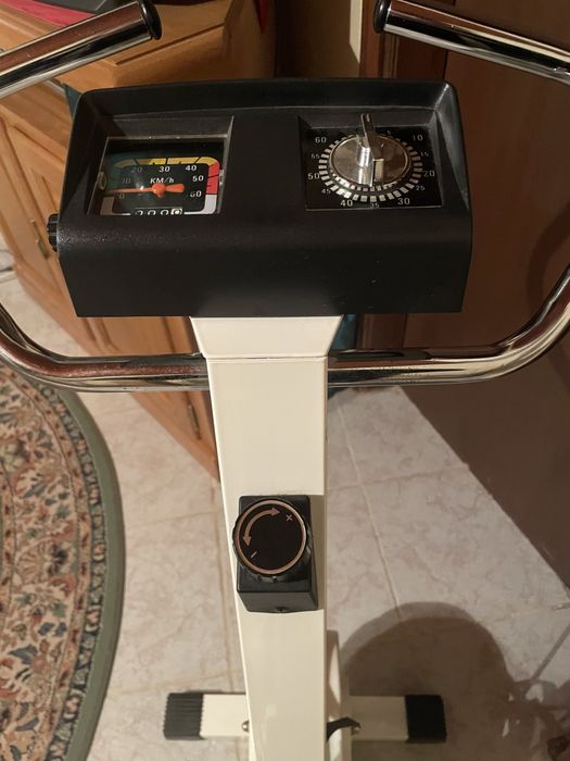 Stationary Bicycle439425783511142403