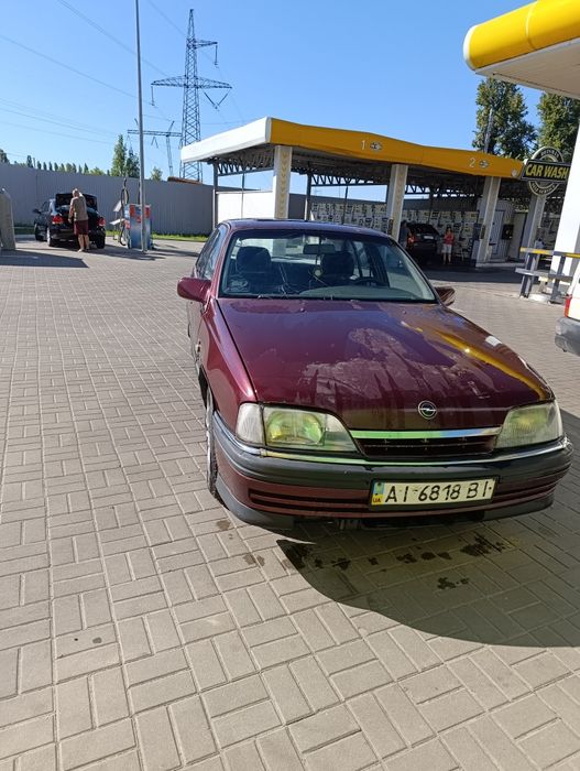 Opel omega 2.0 бензин