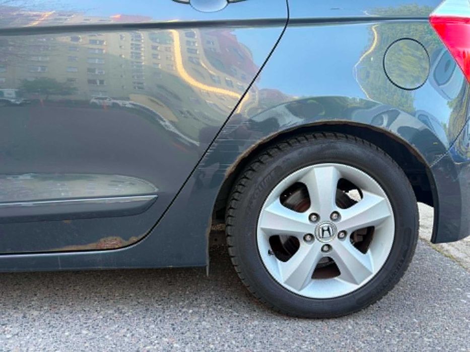 Sprzedam Hondę FRV