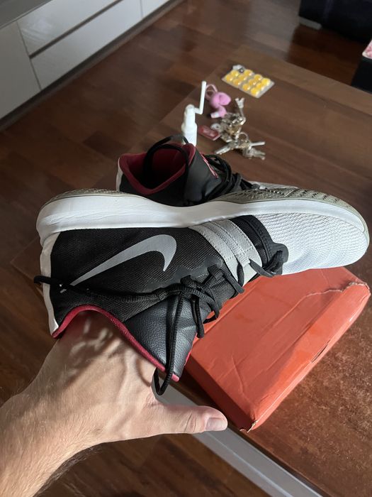 Nike Kyrie Flytrap r.46