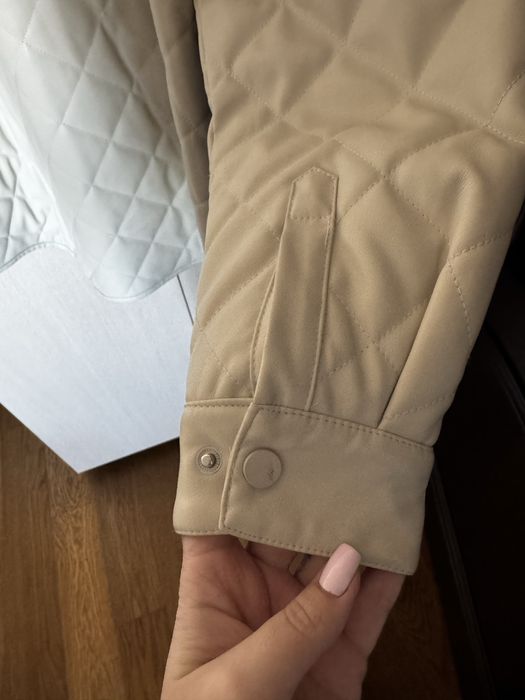 Курта-піджак, з еко шкіри, розмір 42