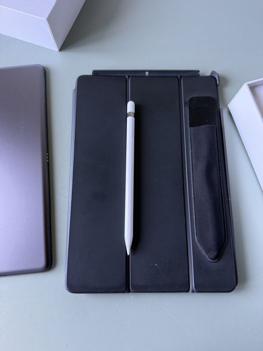 Apple iPad 8a Geração 128 2020