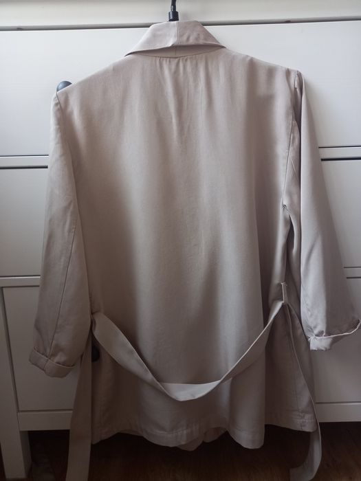 Marynarka żakiet beżowy wiązany Reserved