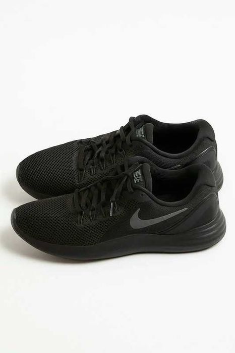 Nike czarne buty sneakersy sportowe roz.37,5