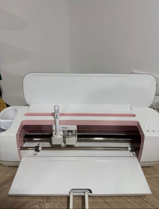Cricut Maker cor-de-rosa
