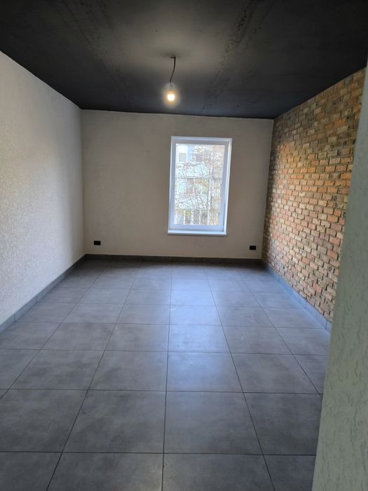 Продаж комерційного приміщення у Луцьку