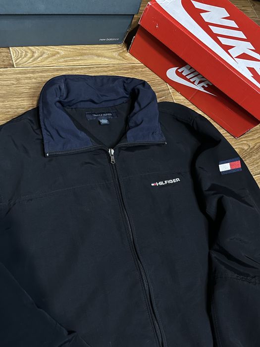 Куртка Tommy Hilfiger (оригінал) Top