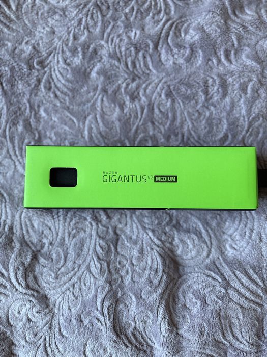 Килимок RAZER Gigantus V2 Medium Black (RZ02-03330200-R3M1)