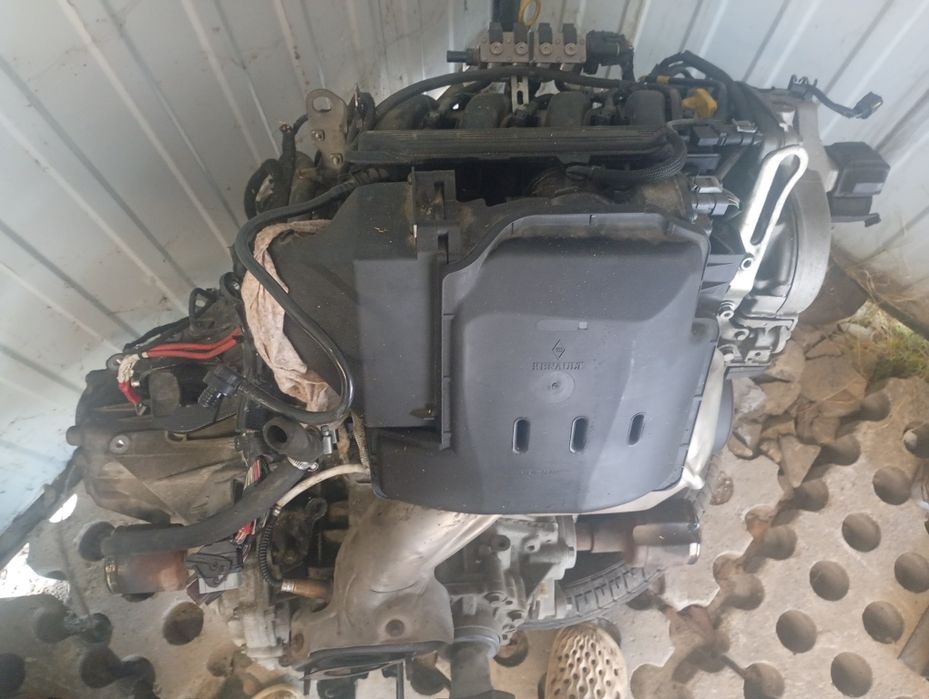 Dacia duster 1 lift silnik kompletny z gazem i skrzynia