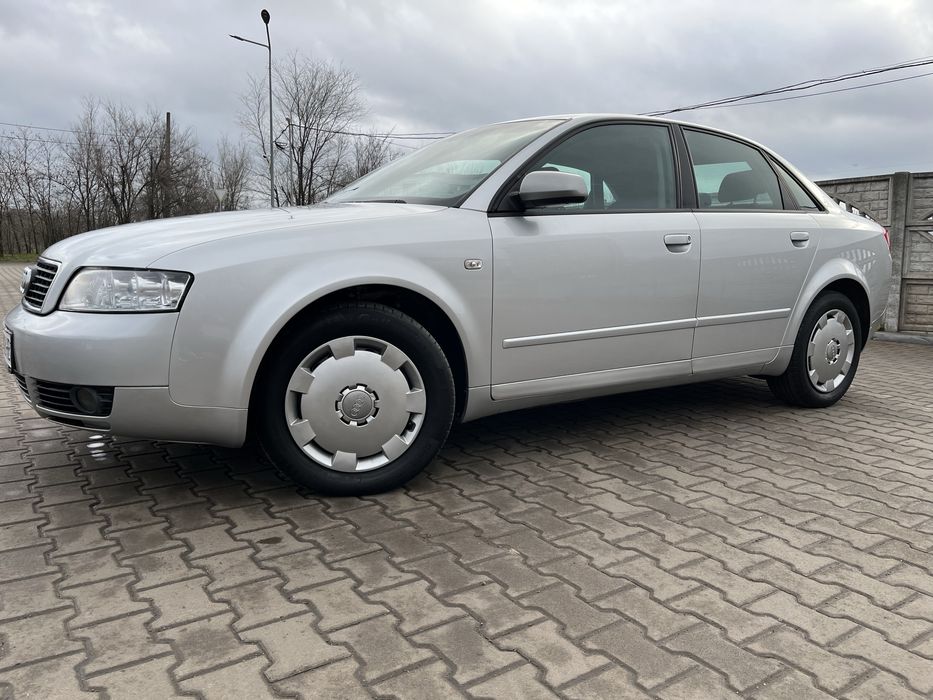 Audi A4 1.6 Mpi бензин
