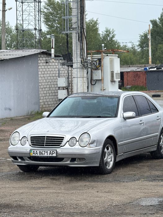 Mercedes-Benz E280 2000 w210