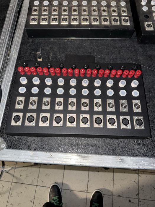 Stage Box Multipin NOVAS EDAC 10 e 5 Vias XLR Fichas Neutrik