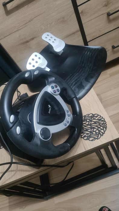 Kierownica do komputera genius twin wheel