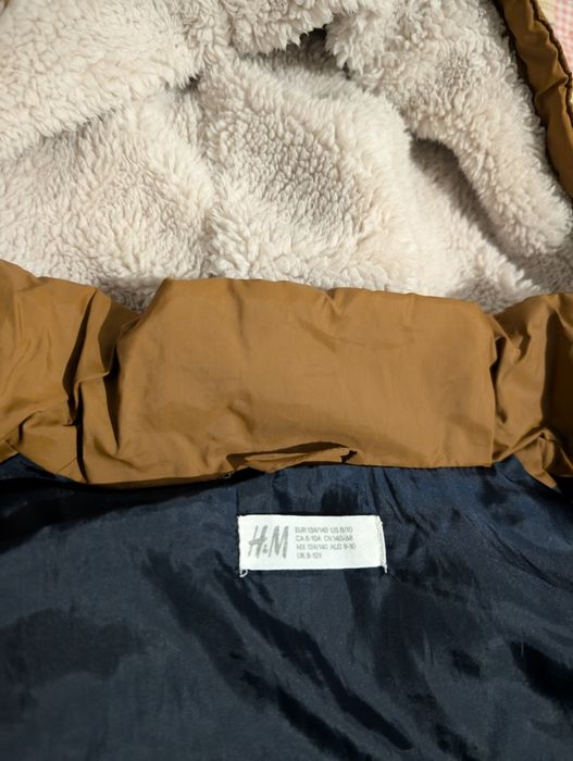 Куртки та жилети