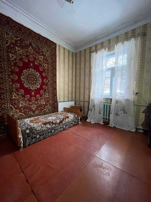 Оренда першого поверху приватного будинку Устинівський пров. 18А