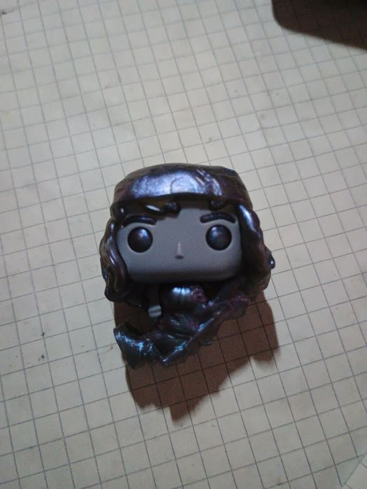 Едді Мансон Кіндер іграшка