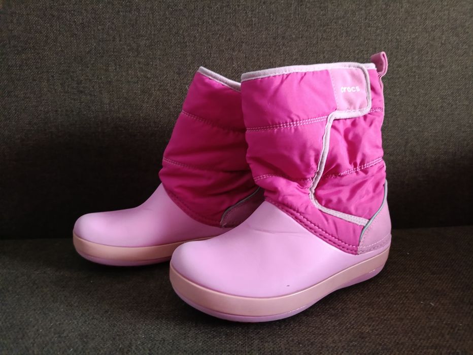 Дитячі чобітки Crocs для дівчинки. Бу.