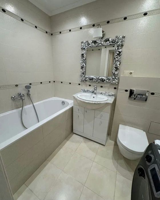 Продається 2-кімнатна квартира з ремонтом у цегляному будинку в Боярці