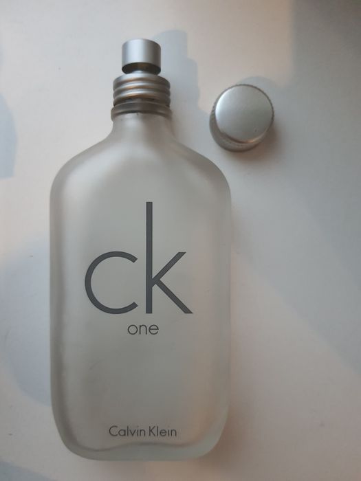 Флакони від парфумів