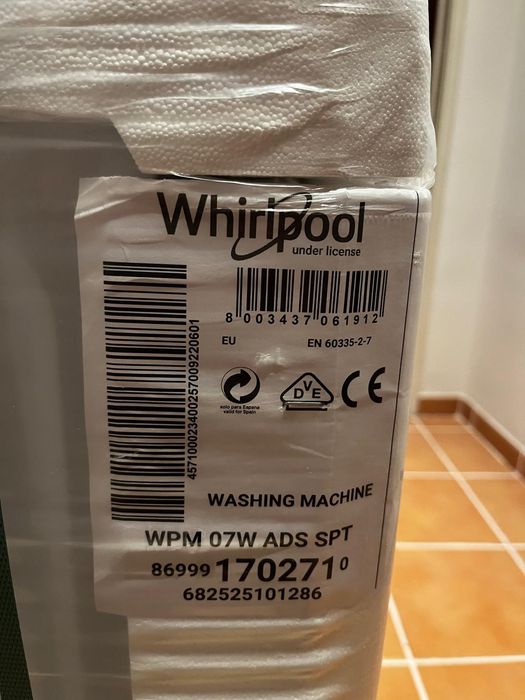 Maquina de Lavar Roupa Whirlpool Nova e embalada