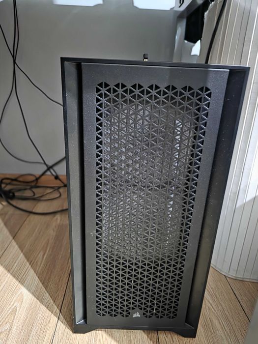 Wydajny PC do gier AM5 | Ryzen 7 7700 | RX 7800 XT 16GB | 32GB RAM DDR5 | Gwarancja