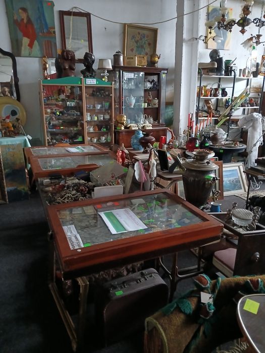 Wszystko PRL komis Kazimi wyprzedaż magazynowaerza Wielka