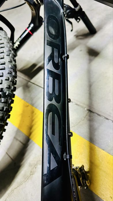 Orbea Alma em carbono. Roda 29. Tamanho M