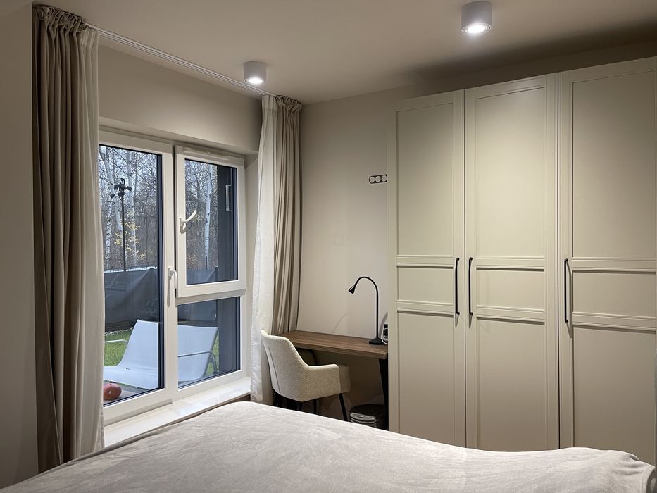 3-кімнатна квартира з подвірʼям та паркінгом Краків