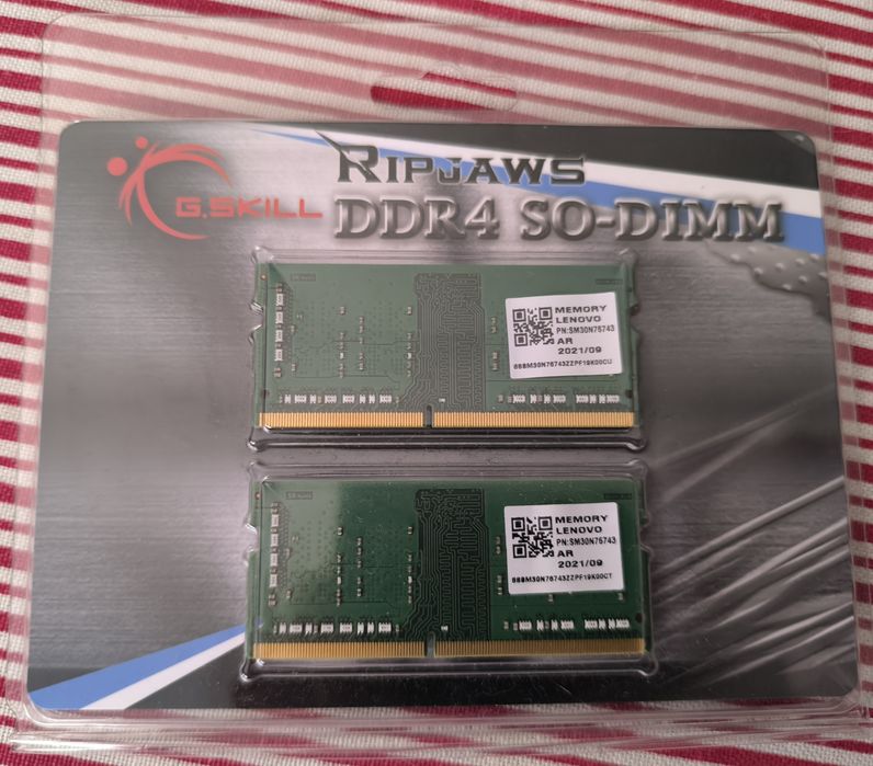 2 memórias 8Gb Lenovo