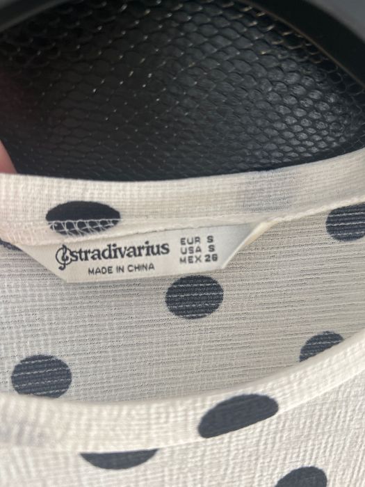 Sukienka stradivarius