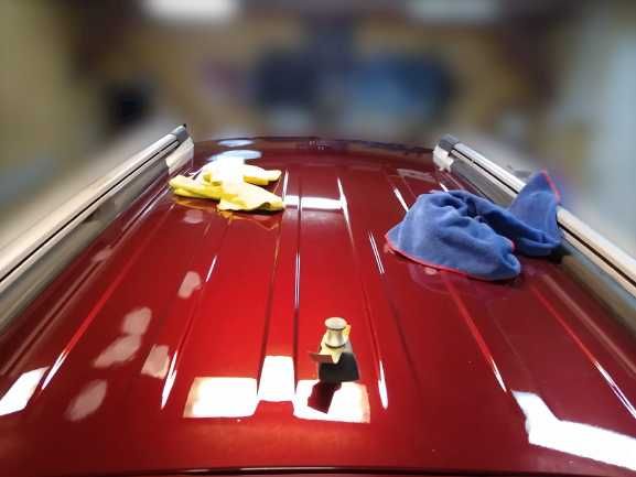 Blacharz Lakiernik Samochodowy - Blacharstwo Lakiernictwo