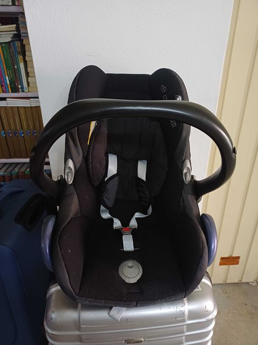 Ovinho Maxi-Cosi preto