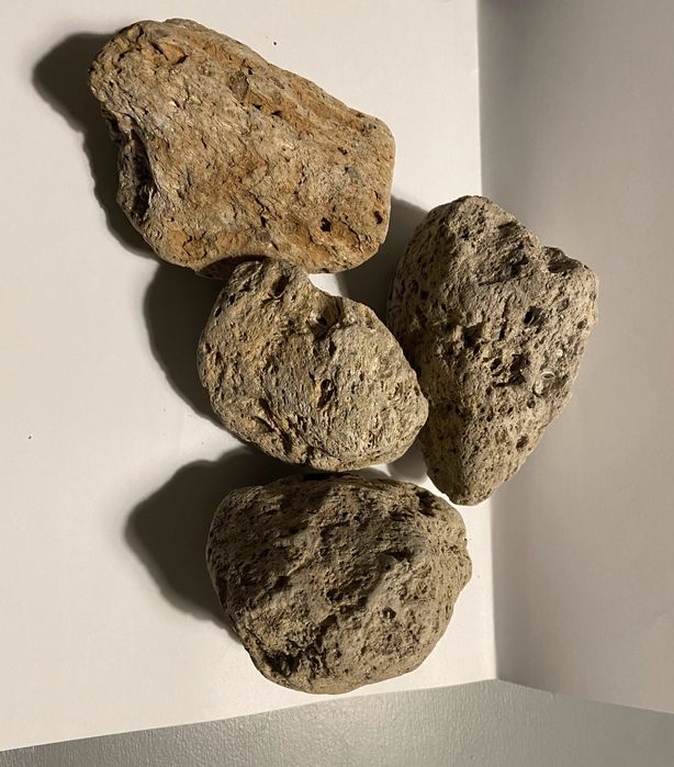 Vendo 4 Pedras Pomes Vulcânicas