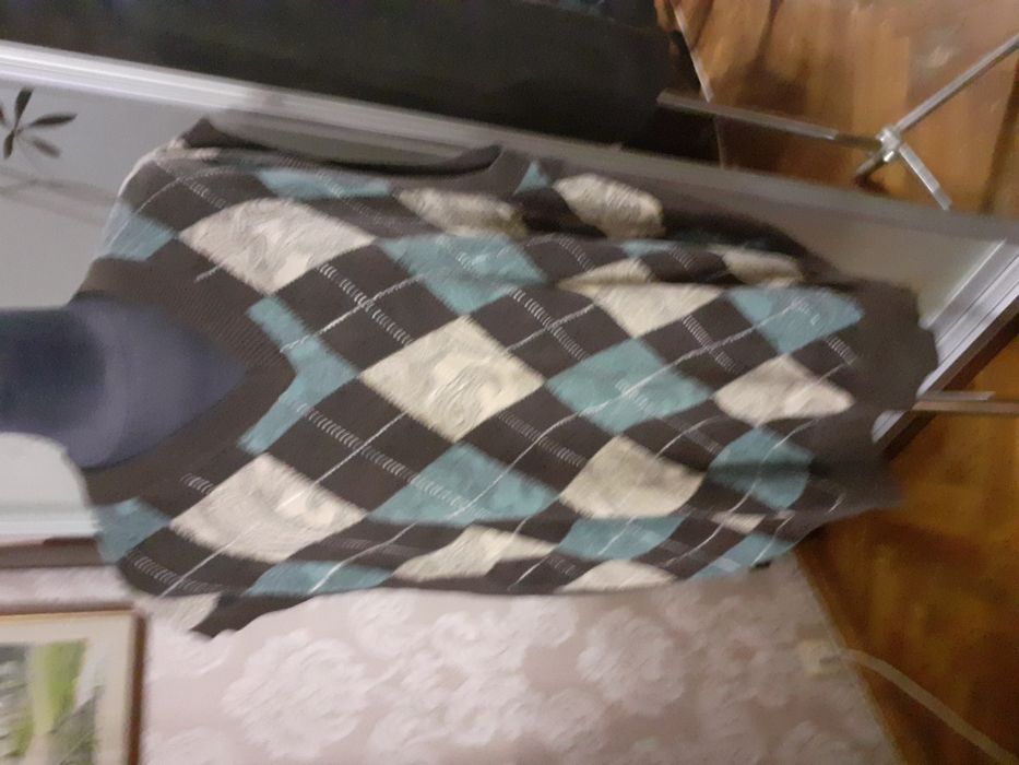 Чудесный жилет!Размер 66-68 !4 XL!