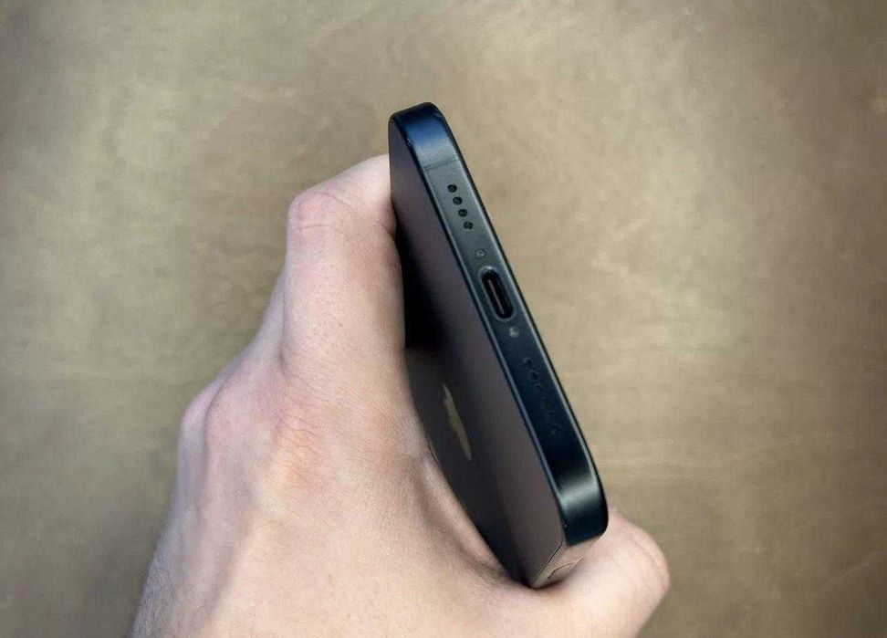 iPhone 16 Plus, 256 ГБ, SIM + eSIM
