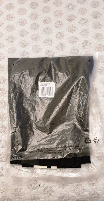 NOWE!!. Jeansy czarne, dzwony. Super!!.